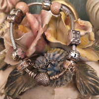 Оригинална  сребърна гривна Пандора  с розова позлата , снимка 2 - Гривни - 34912086