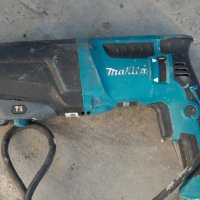 Професионален Перфоратор с SDS Plus  Makita HR2610T, снимка 2 - Други инструменти - 34380536