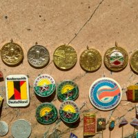 Медали, монети, значки от СОЦА. , снимка 7 - Други ценни предмети - 42527074