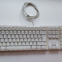 Apple keyboard model A1048, снимка 6 - Клавиатури и мишки - 44457724