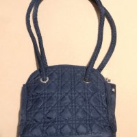 Нова малка тъмно синя чанта за рамо, снимка 2 - Чанти - 31452596