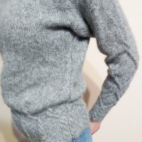 Мохерен пуловер, ръчно плетена сива блуза, снимка 6 - Блузи с дълъг ръкав и пуловери - 31225633