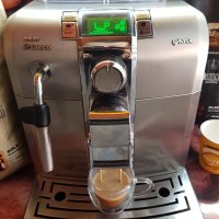 Кафе машина Saeco Syntia - Phillips ☕ , снимка 7 - Кафемашини - 32039870