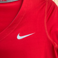 Дамска тениска Nike Pro , снимка 6 - Тениски - 36552958