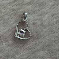 Сребърна висулка сърце с цвете, снимка 2 - Колиета, медальони, синджири - 44309985