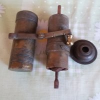 Стара Месингова(бронзова)мелница, снимка 2 - Антикварни и старинни предмети - 30551773