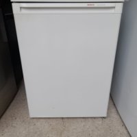 Малък хладилник Bosch без камера, снимка 1 - Хладилници - 44353055