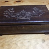 Дървена кутия за бижута, снимка 2 - Антикварни и старинни предмети - 39804738