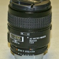 Макро обектив Micro Nikkor AF 60 F2.8, снимка 1 - Обективи и филтри - 42775620