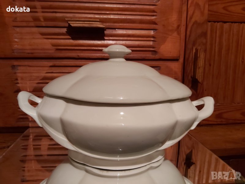Стар порцеланов супник от соца., снимка 1