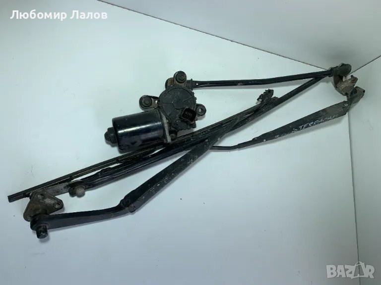 Моторче предни чистачки лостов механизъм рамене Hyundai Terracan, снимка 1