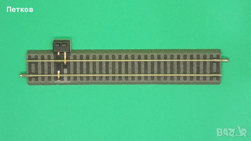 Захранваща релса за влакче мащаб H0 PIKO A-track с подложка, снимка 1