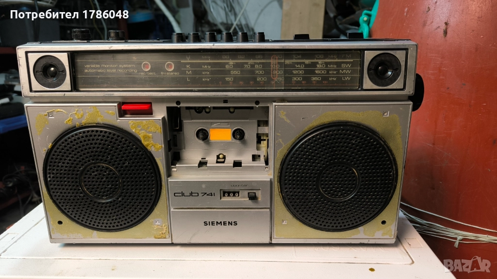 Касетофон сименс за части само бучи и мирише на изгоряло платката , снимка 1