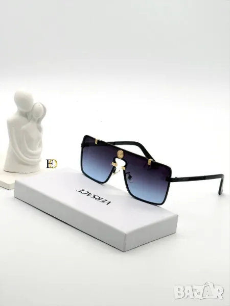 очила с калъф versace , снимка 1