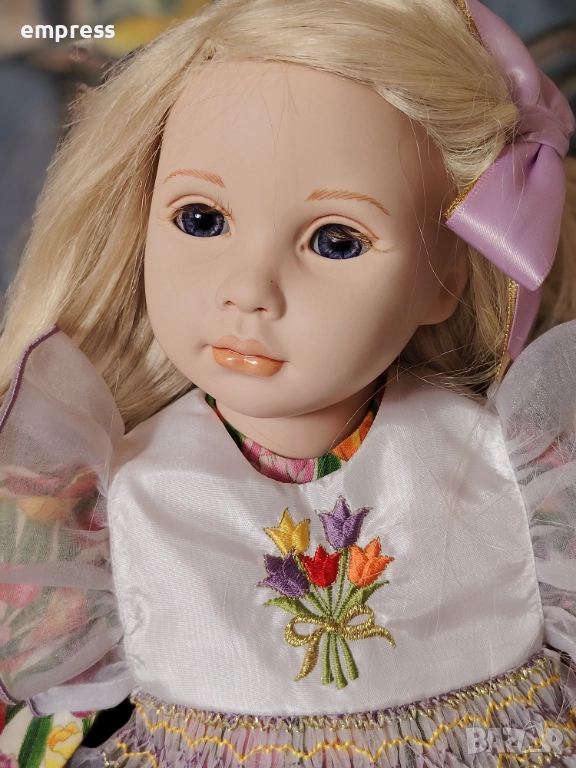 Порцеланова кукла Pauline , снимка 1