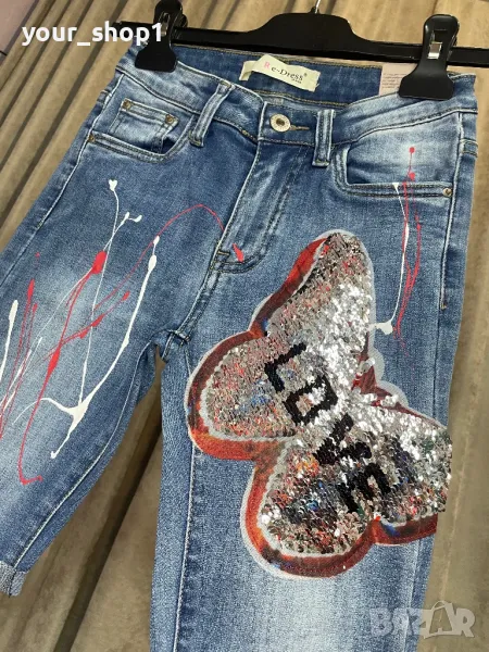 Дамски къси дънкови панталони с обръщащи се пайети   , снимка 1