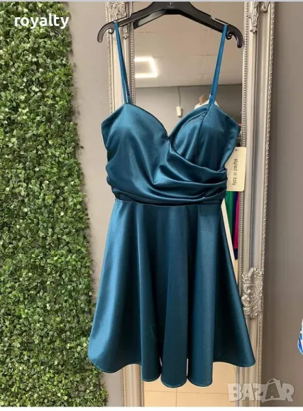 Синя сатенена рокля, снимка 1