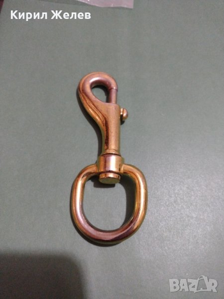 Интересен колекционерски ключодържател метален здрав златист - 8678, снимка 1
