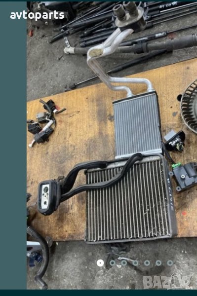 Honda civic 2004година реостат клапи и радиатори парно, снимка 1