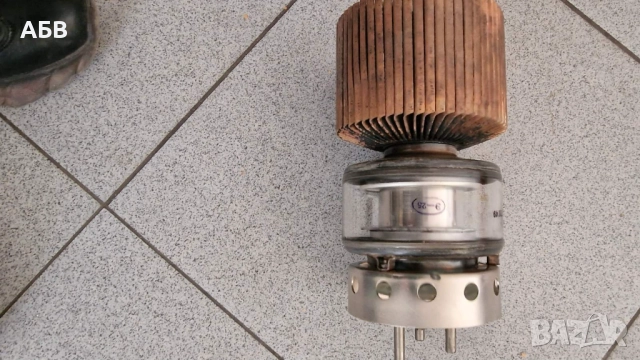 Продавам мощни електронни лампи: ГУ-5А/Б, ГУ-58Б, ГУ-50, 6П45С/36С, PL36/500/504, снимка 5 - Друга електроника - 22868104