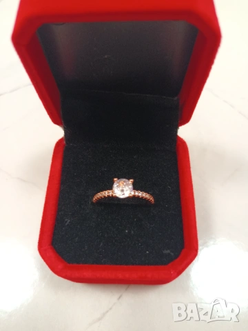 Златен пръстен,годежен пръстен,позлатен пръстен,кутийка за пръстен,кутия