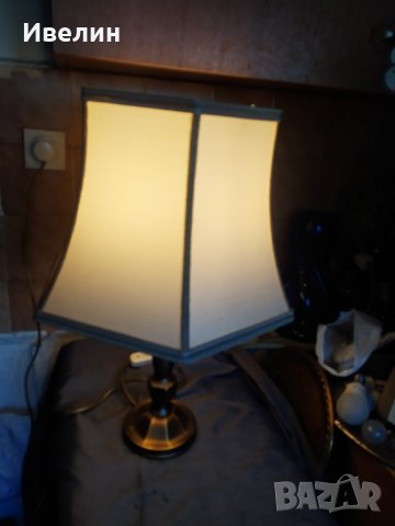 настолна лампа в класически стил, снимка 4 - Настолни лампи - 30560375