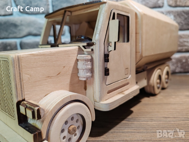 Дървен модел на Камион–Цистерна – Craft Camp, снимка 15 - Коли, камиони, мотори, писти - 52736076