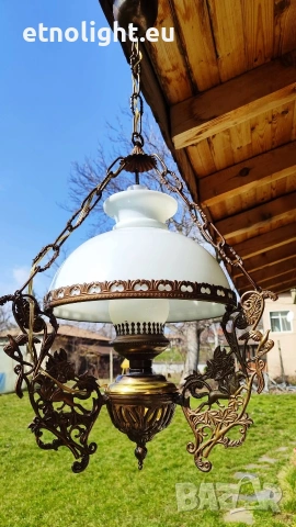 Красив старинен месингов полилей с две стъкленици , снимка 3 - Полилеи - 53965448