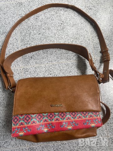 Чанта desigual