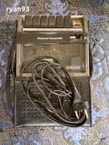 Винтидж преносим касетофон National Panasonic RQ312S, снимка 6 - Друга електроника - 53935158