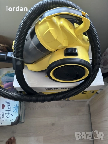 Прахосмукачка Karcher VC 3, снимка 4 - Прахосмукачки - 55729244
