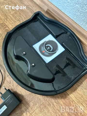 прахосмукачка робот - Робот мияч Medion, снимка 8 - Прахосмукачки - 50438753