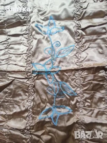 Кувертюра ръчно плетена дантела Покривка шалте за легло спалня канапе ръчно плетена на една кука НОВ, снимка 7 - Декорация за дома - 46749778