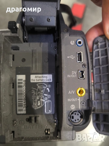 Canon XM 2 Mini DV Видеокамера , снимка 10 - Камери - 54195303