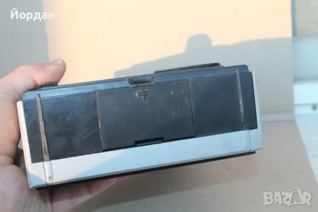 Радио ''Sony Captain 55'', снимка 15 - Радиокасетофони, транзистори - 48757597