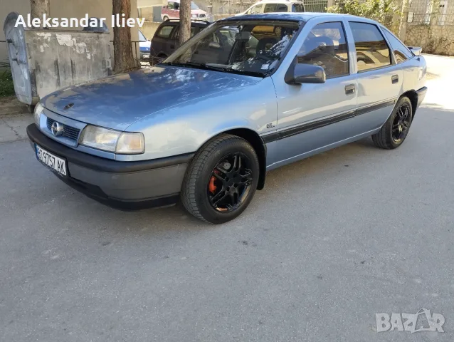 Продавам Опел Вектра А 1.8 бензин , снимка 2 - Автомобили и джипове - 56169294