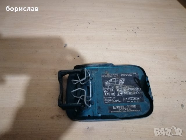 Вратичка резервоар за мерцедес А класа, снимка 2 - Части - 31307870