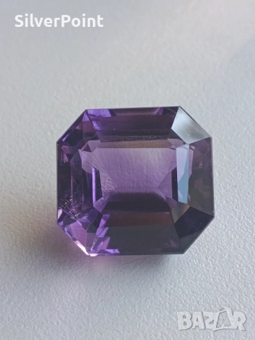 Аметист огромен квадратен 