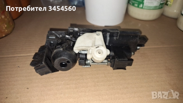 дръжка за багажник мерцедес cls w219 и е класа w211, снимка 5 - Части - 52055708