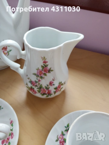 Сервиз за кафе, снимка 6 - Сервизи - 54200259