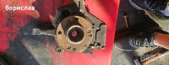 Ляв шенкел за Фолксваген поло 6н 101 коня, снимка 2 - Части - 51980717