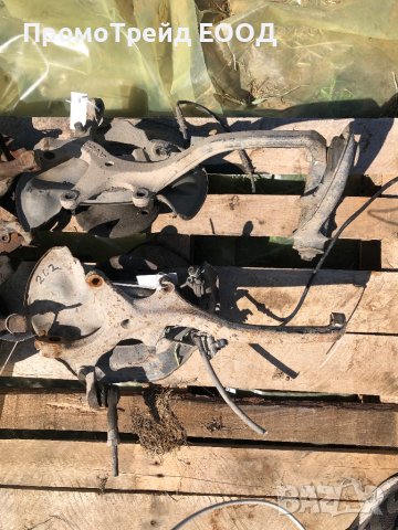 Преден ляв и десен шенкел Мерцедес Ц клас w202 шенкелглавина Mercedes C-class, снимка 3 - Части - 42131217