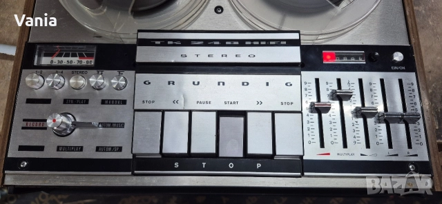 Магнетофон Grundig, снимка 2 - Други - 52651191