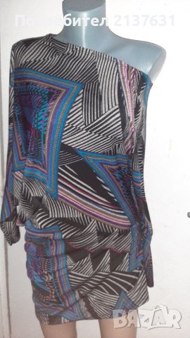 ДАМСКА ИТАЛИАНСКА  БЛУЗА /ТУНИКА  - Размер М/ L , снимка 1 - Блузи с дълъг ръкав и пуловери - 40791215
