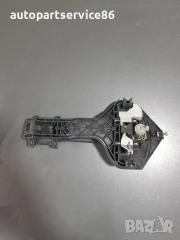 Външна дръжка предна дясна врата за Mercedes W906 Sprinter (2006-2012) A9067601034, снимка 2 - Части - 54039941