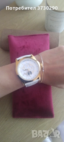 Нов оригинален дамски часовник 