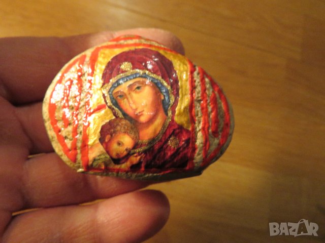 Стара  малка икона Богородица с младенеца - за зачатие и раждане на дете, съхранение на вътрешната ч