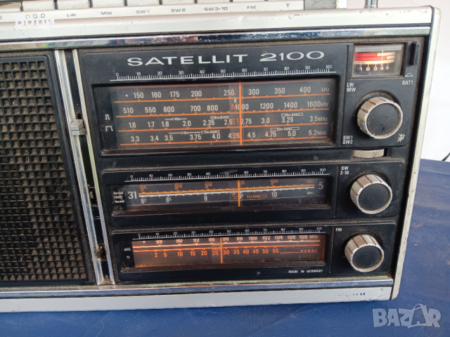 GRUNDIG SATELLIT 2100, снимка 3 - Радиокасетофони, транзистори - 44586323