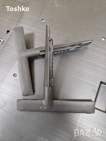 Стойка крачета за ТВ SAMSUNG UE43AU8072U, снимка 2 - Стойки, 3D очила, аксесоари - 42316515