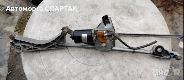 Моторче предни чистачки Mercedes CLK W209 2.7 CDI 170 конски сили A2038200342